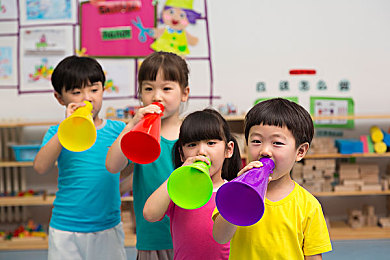 18岁禁止下载的软件｜揭秘禁令：18岁以下禁用软件背后的危害与价值-2