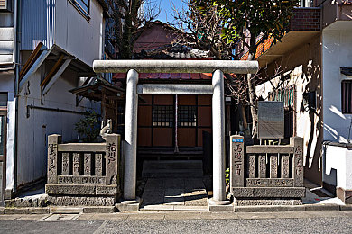 爽 躁多水 快 深点长相｜狂野水底探险，畅游深海世界，操作爽快，多水挑战等你来-3
