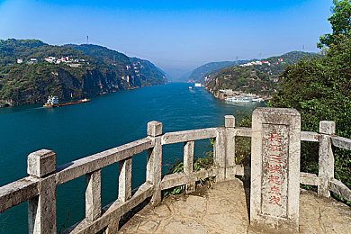  18r高危风险｜揭秘推特蓝鸟版：揭秘隐患，安全畅享高级功能-1