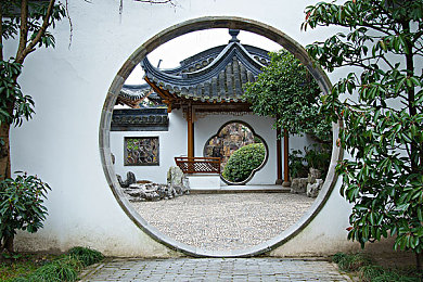 黄色应用免费｜揭秘“黄色应用免费”游戏：免费陷阱还是娱乐天堂？-4