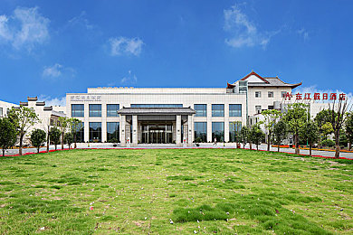 ceKc内谢老妇｜谢老妇温情守护，ceKc社区邻里情深，善举感动众人心-2