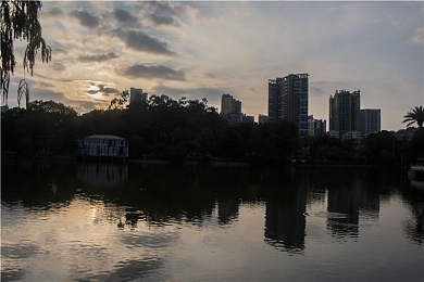 不要播放器的AV｜穿越神话，摒弃AV：探索《无界之境》真实游戏之旅-5