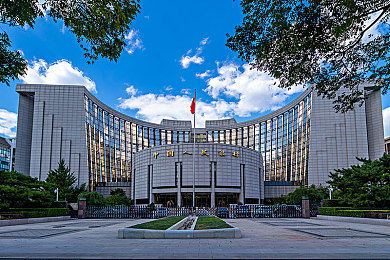 揉我胸 啊 嗯～出水杨颖｜隐私漩涡：出水杨颖事件启示录-2