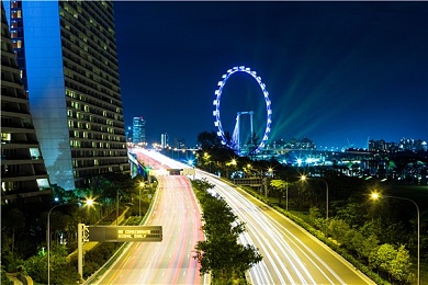 雷电将军活吞旅行者和派蒙｜网络恶搞风潮：游戏“雷电将军”吞噬争议，引发文化反思-2