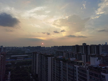 大尺度直播平台｜直播风云：尺度边界与社会反思-2